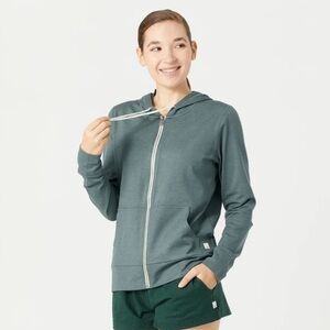 Vuori winter performance zip hoodie